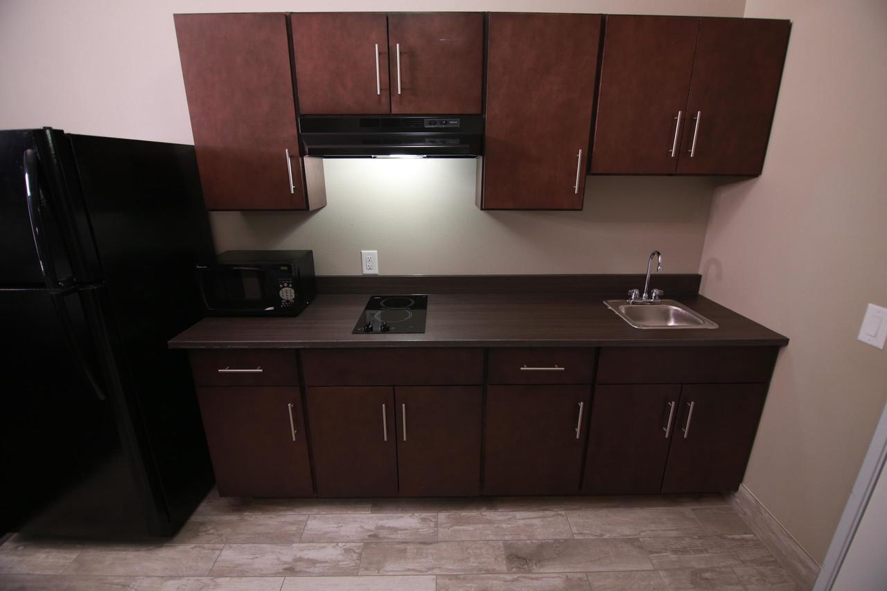 Home Inn And Suites Memphis Джърмантаун Екстериор снимка